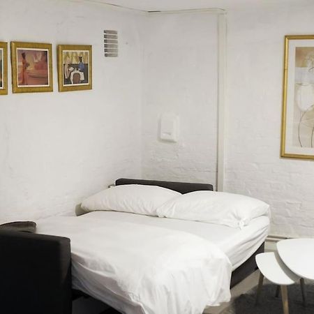 Central, Cozy & Beautiful Designed 2-Rooms Apt. Near River 柏林 外观 照片